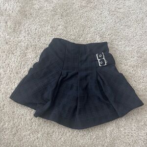 Zara‎ Girls Plaid Buckle Skort